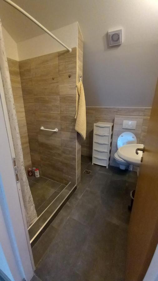 Apartamento Keti Plaški Exterior foto