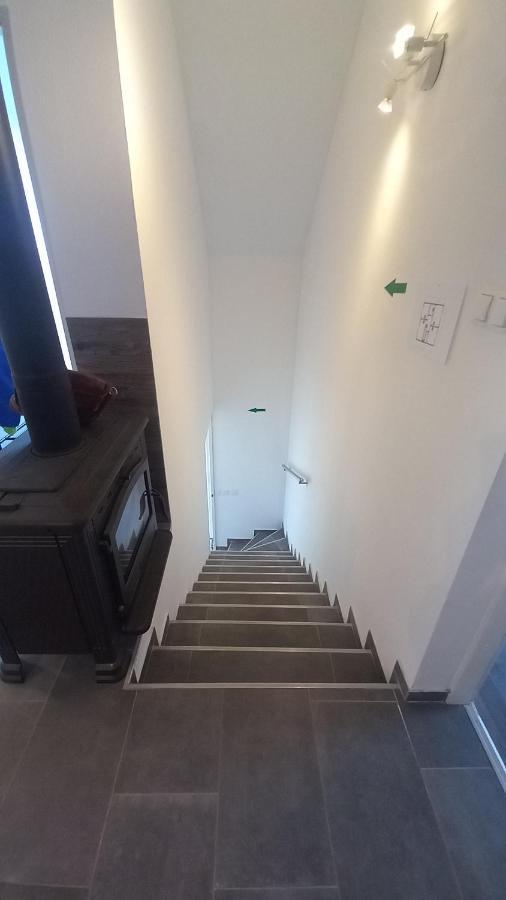 Apartamento Keti Plaški Exterior foto